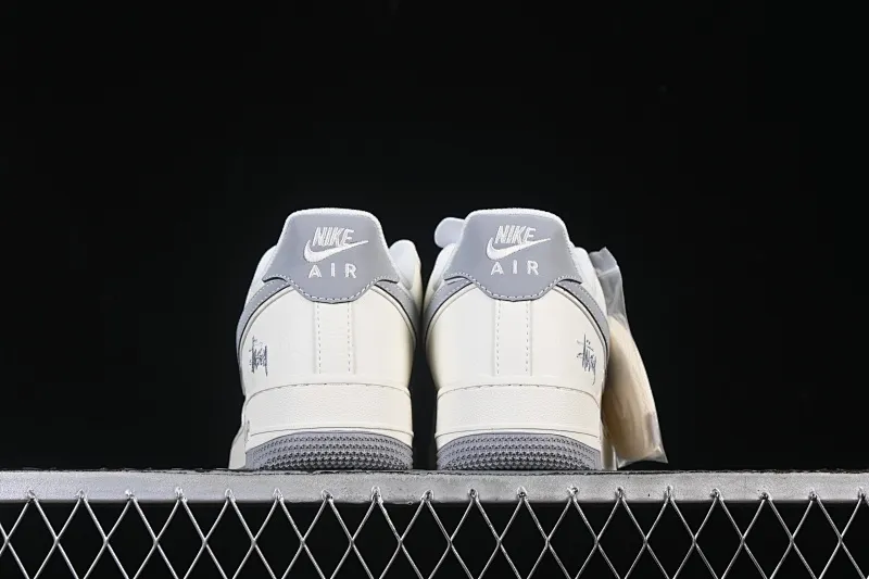 All categories Nk Air Force 1 Air Force series Nk Air Force 1 Low Air Force low top Nike Air Force 1'07 Low Stusi beige small three hook Air Force 1 low top casual sneakers CS5288-040